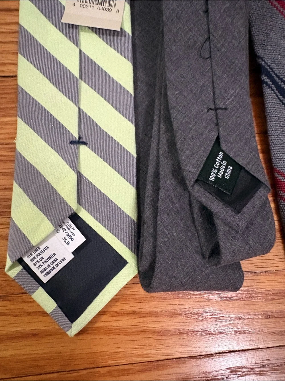 LOT of 10 Assorted Men’s Ties (Theory, JCrew, JCrew Factory, American Eagle)